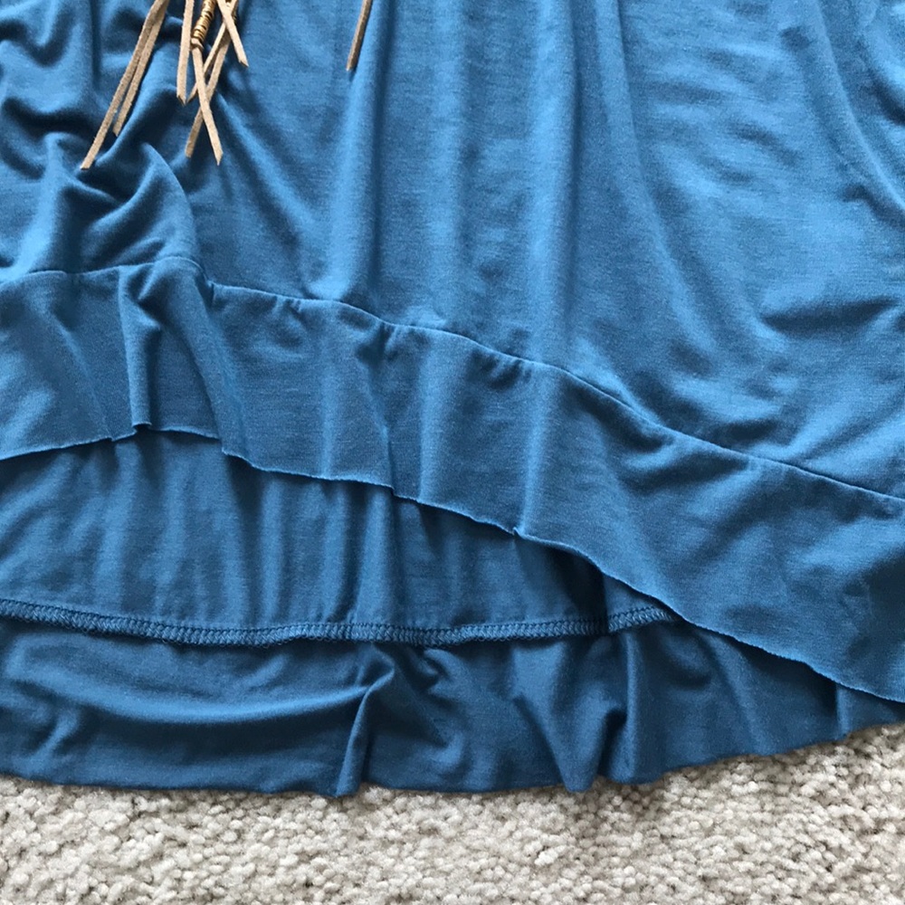 Cold Shoulder Tunic Top - Picture 6 of 8